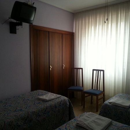 Pension Cinco Villas Λογκρόνο Εξωτερικό φωτογραφία